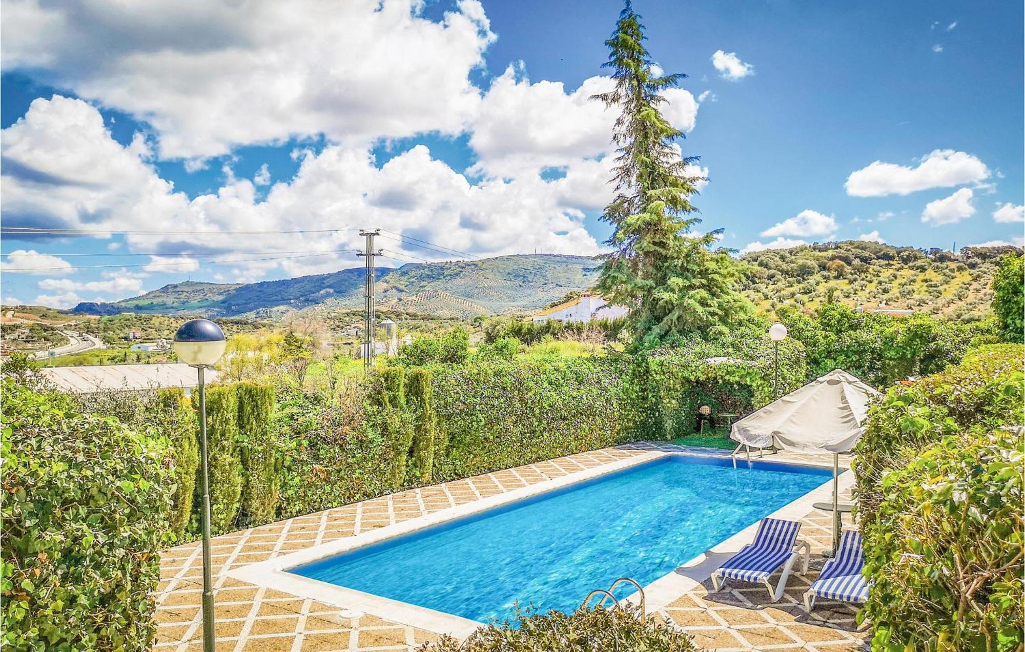 Pet Friendly Home In Olvera With Kitchen Exterior foto